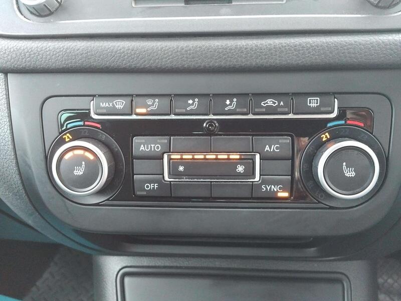 VOLKSWAGEN TIGUAN 2.0 TDI BlueMotion Tech SE 2013
