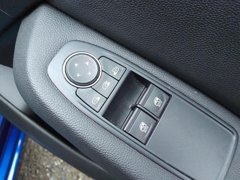 RENAULT CLIO 1.0 Iconic TCe 100 2020