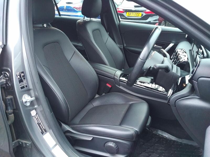 MERCEDES-BENZ A CLASS 1.5 A180d Sport 2019