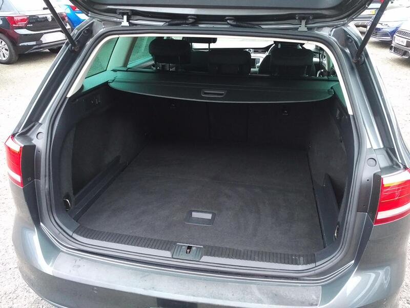 VOLKSWAGEN PASSAT 2.0 TDI BlueMotion Tech SE Business 2015