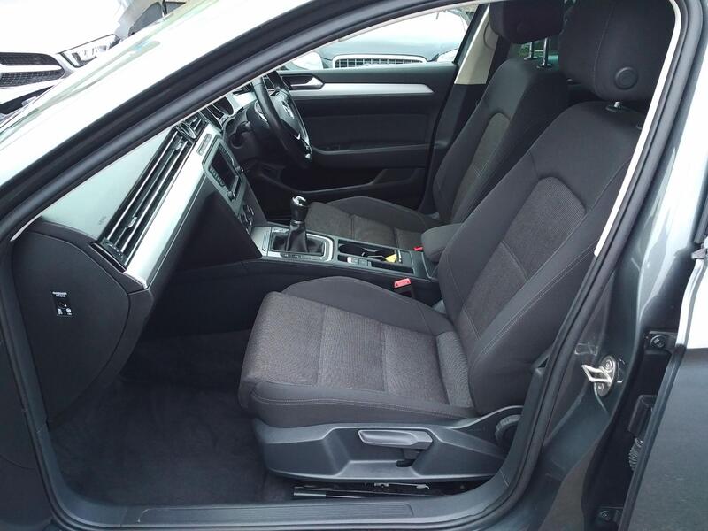 VOLKSWAGEN PASSAT 2.0 TDI BlueMotion Tech SE Business 2015