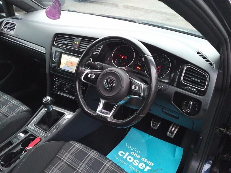 VOLKSWAGEN GOLF 2.0 TDI BlueMotion Tech GTD 2017