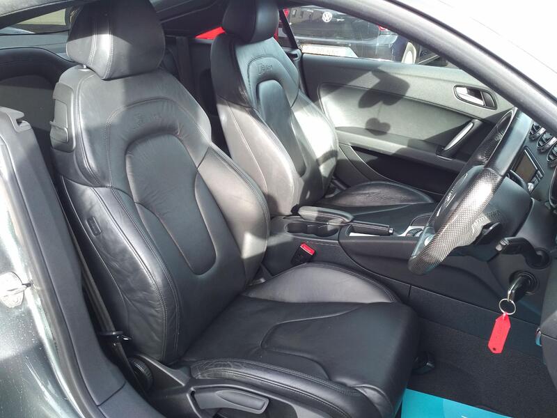 AUDI TT 2.0 TDI Black Edition 2013