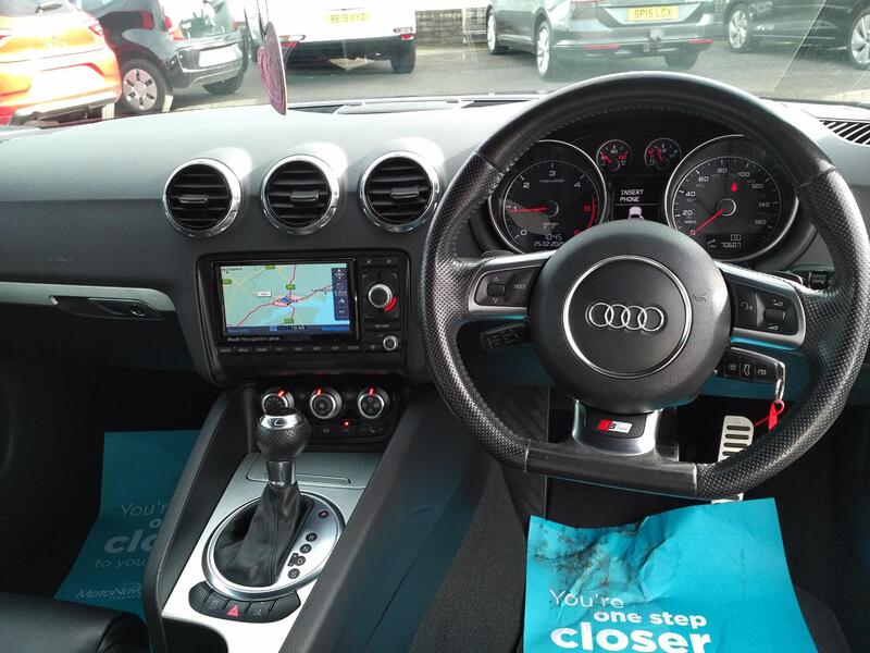 AUDI TT 2.0 TDI Black Edition 2013