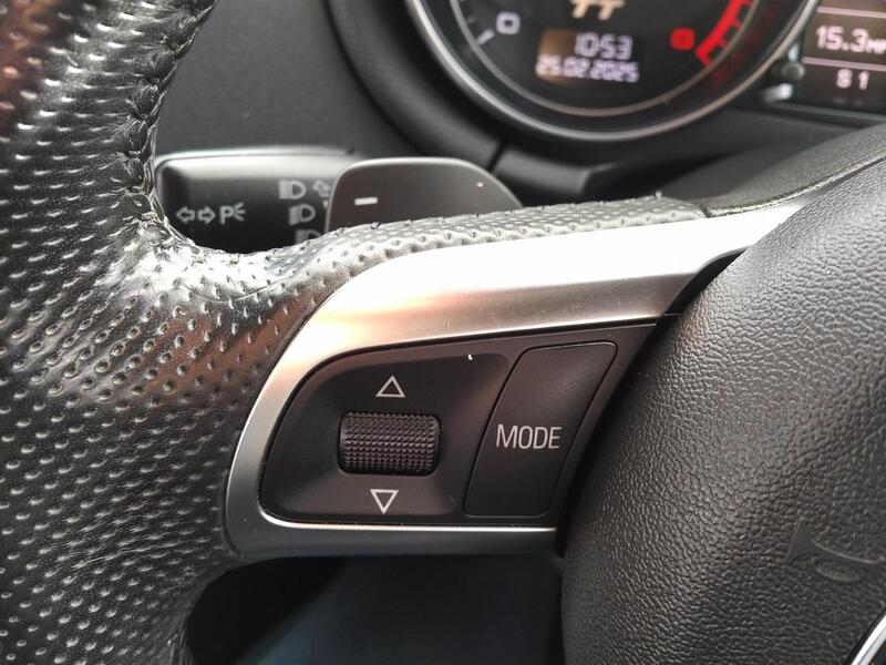 AUDI TT 2.0 TDI Black Edition 2013