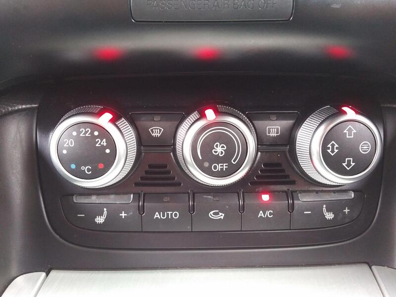 AUDI TT 2.0 TDI Black Edition 2013