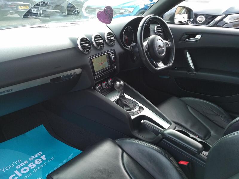 AUDI TT 2.0 TDI Black Edition 2013