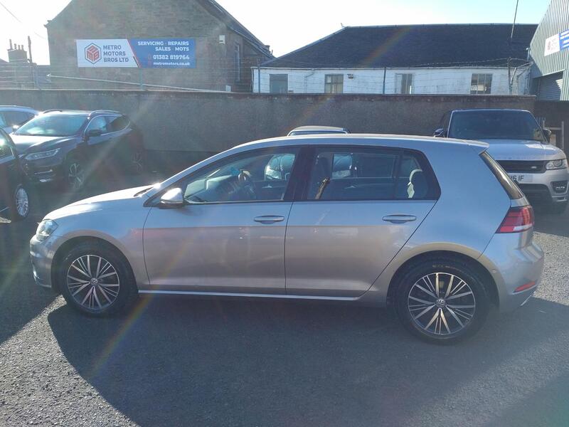 VOLKSWAGEN GOLF 1.4 TSI BlueMotion Tech SE Nav 2017
