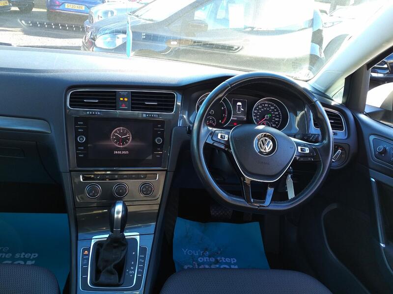 VOLKSWAGEN GOLF 1.4 TSI BlueMotion Tech SE Nav 2017