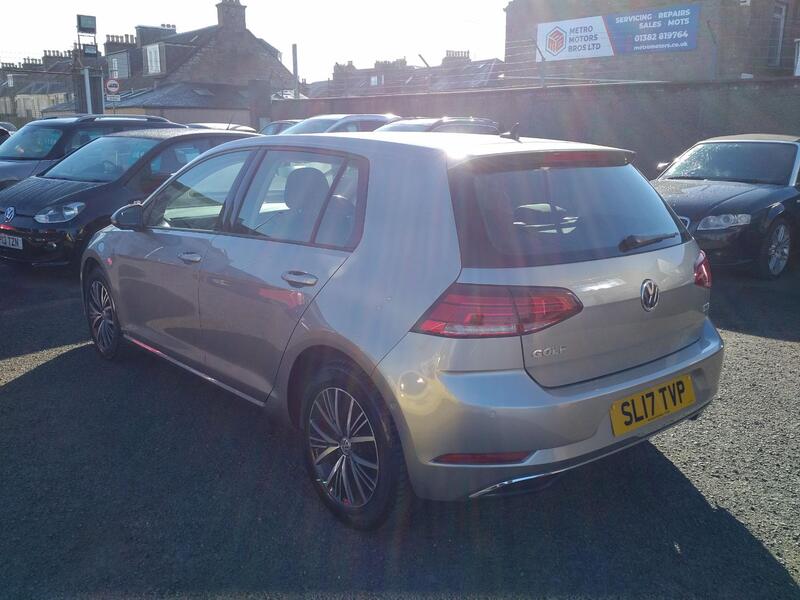 VOLKSWAGEN GOLF 1.4 TSI BlueMotion Tech SE Nav 2017