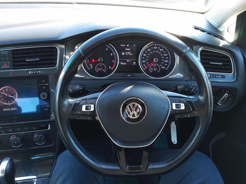 VOLKSWAGEN GOLF 1.4 TSI BlueMotion Tech SE Nav 2017