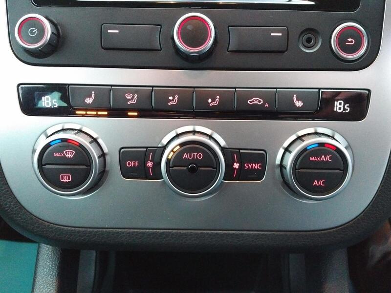 VOLKSWAGEN SCIROCCO 2.0 TDI BlueMotion Tech GT 2013