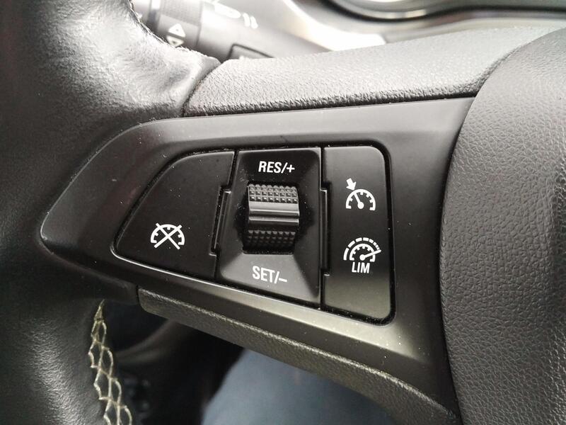 VAUXHALL CORSA 1.4 i ecoTEC Design 2015