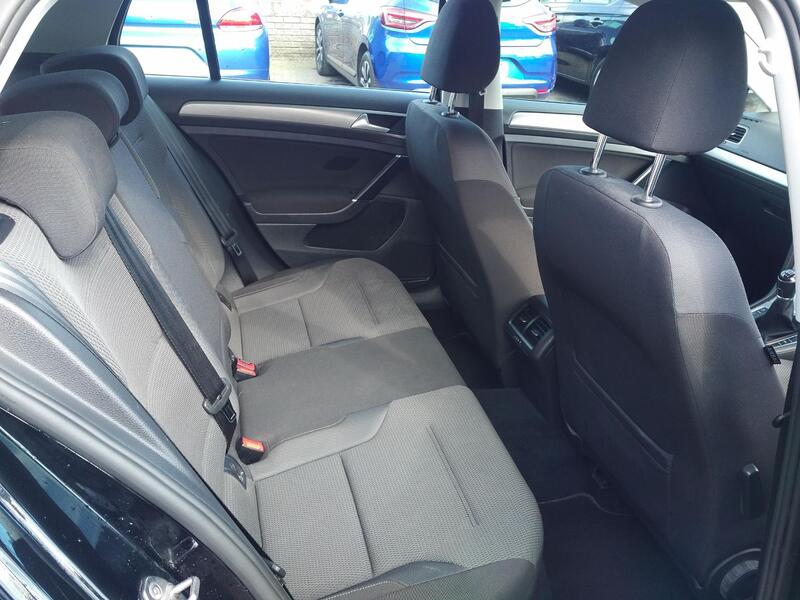 VOLKSWAGEN GOLF 2.0 TDI BlueMotion Tech Match Edition 2016