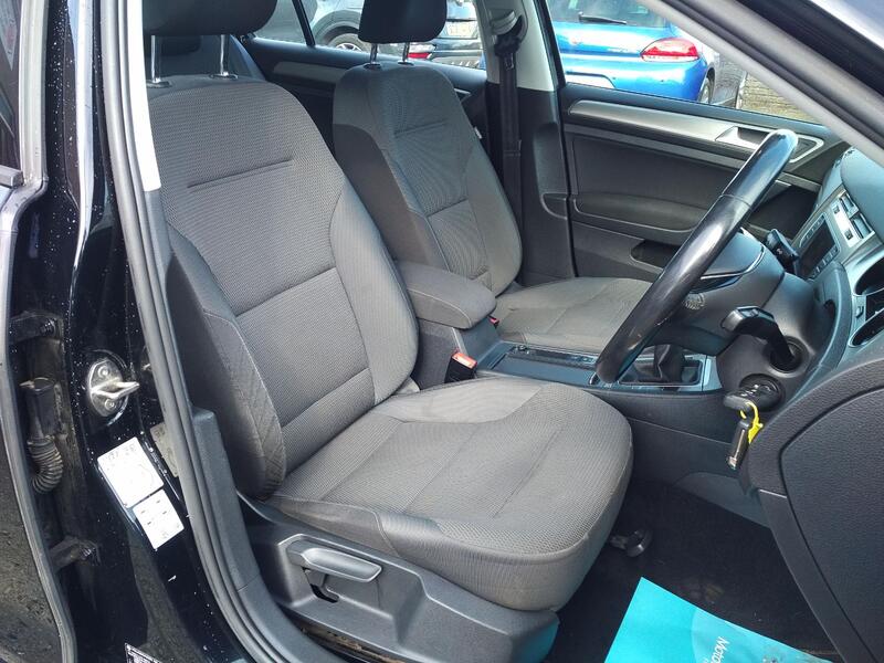VOLKSWAGEN GOLF 2.0 TDI BlueMotion Tech Match Edition 2016