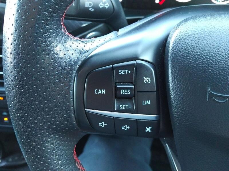 FORD FOCUS 1.0 T EcoBoost ST-Line 2018