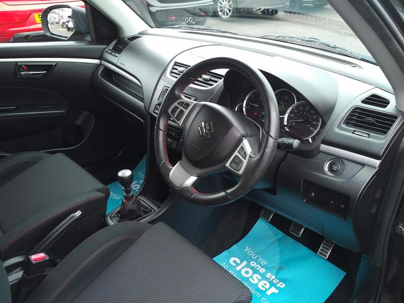 SUZUKI SWIFT 1.6 Sport 2015