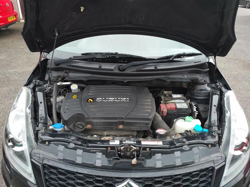 SUZUKI SWIFT 1.6 Sport 2015