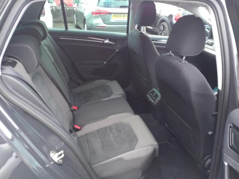 VOLKSWAGEN GOLF 1.6 TDI GT 2018
