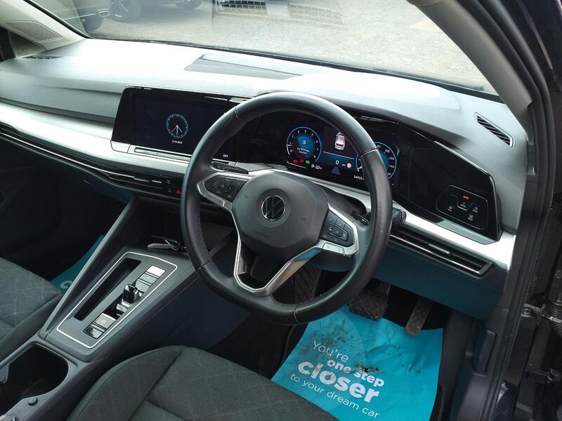 VOLKSWAGEN GOLF 1.5 eTSI MHEV Life 2020