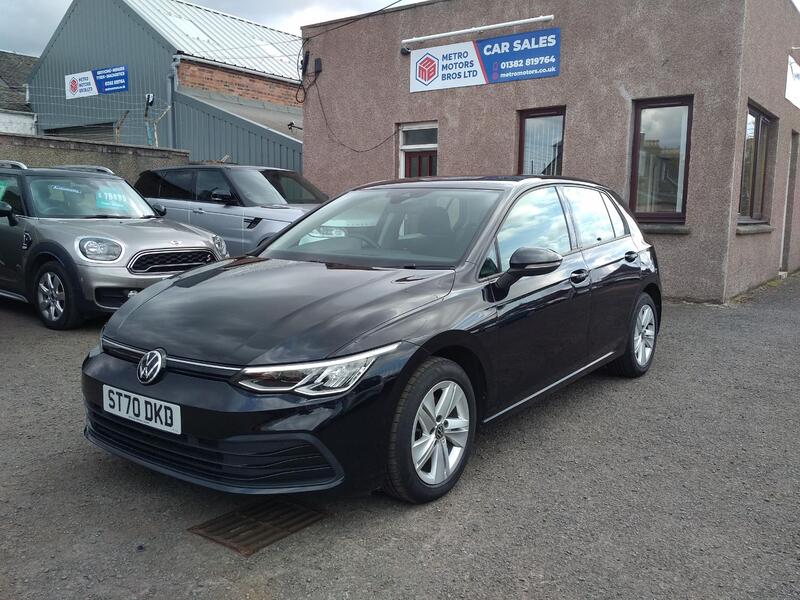 VOLKSWAGEN GOLF 1.5 eTSI MHEV Life 2020