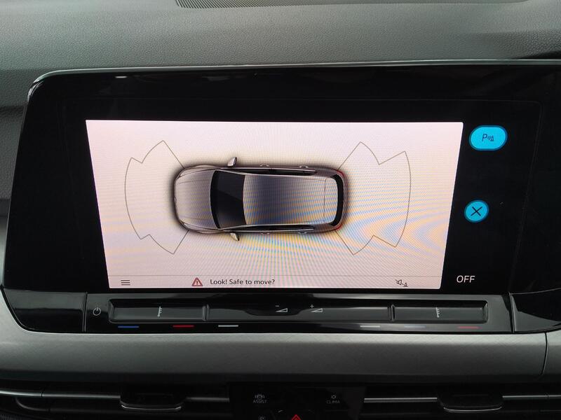 VOLKSWAGEN GOLF 1.5 eTSI MHEV Life 2020
