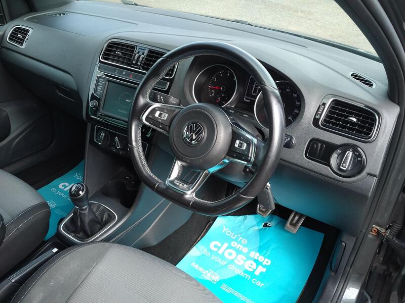 VOLKSWAGEN POLO 1.0 TSI BlueMotion Tech R-Line 2017