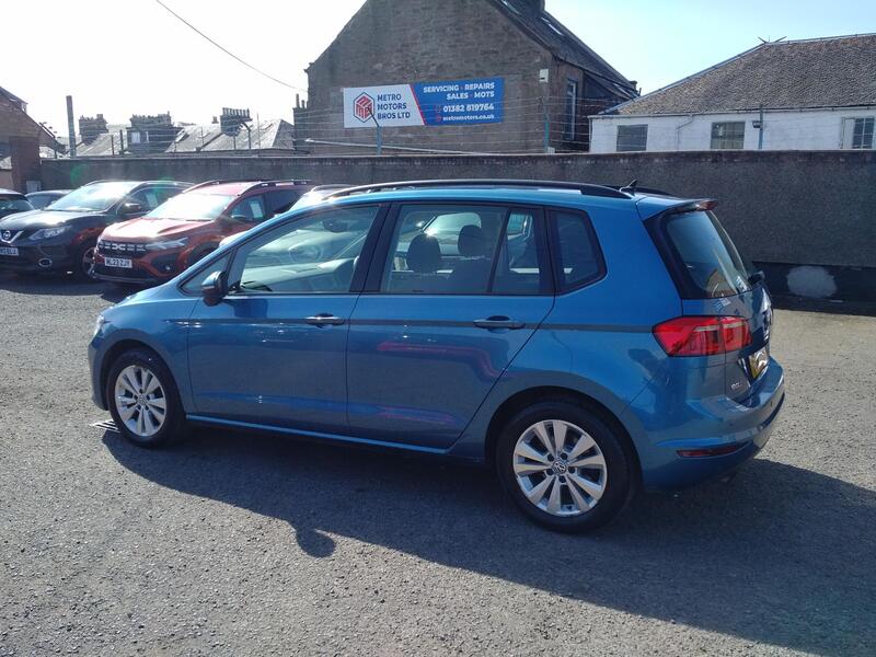 VOLKSWAGEN GOLF SV 1.4 TSI BlueMotion Tech SE 2016