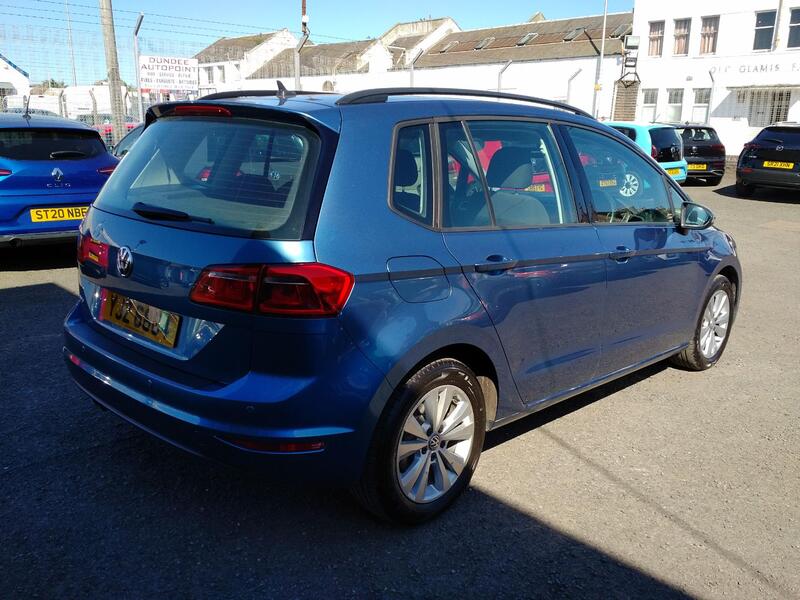 VOLKSWAGEN GOLF SV 1.4 TSI BlueMotion Tech SE 2016