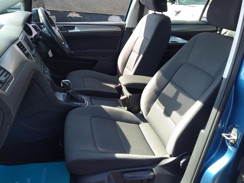 VOLKSWAGEN GOLF SV 1.4 TSI BlueMotion Tech SE 2016