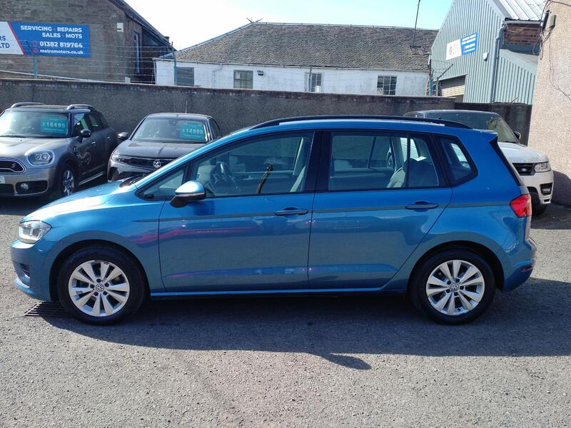 VOLKSWAGEN GOLF SV 1.4 TSI BlueMotion Tech SE 2016