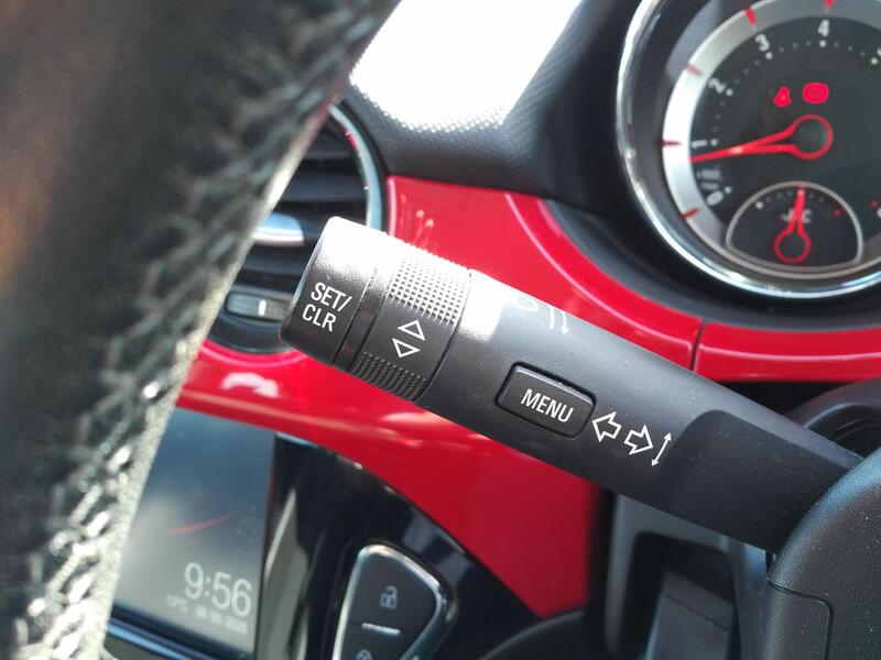 VAUXHALL ADAM 1.2 i ENERGISED 2019