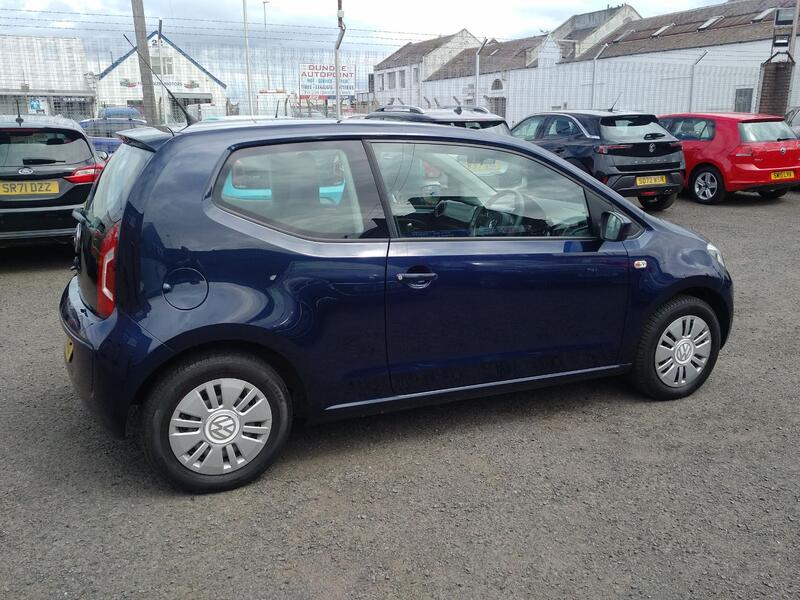 VOLKSWAGEN UP 1.0 Move up! 2013