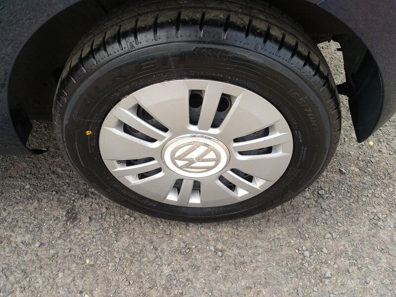 VOLKSWAGEN UP 1.0 Move up! 2013
