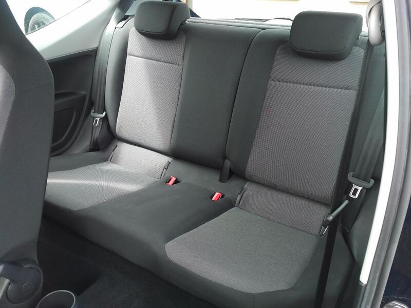 VOLKSWAGEN UP 1.0 Move up! 2013