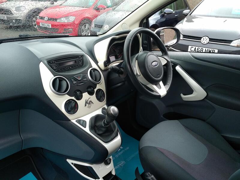 FORD KA 1.2 Zetec 2013