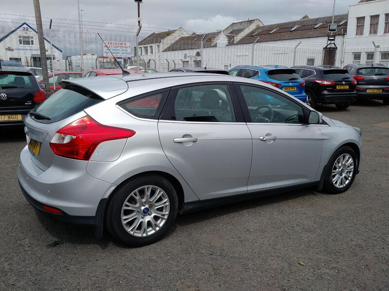 FORD FOCUS 1.6 Titanium 2011