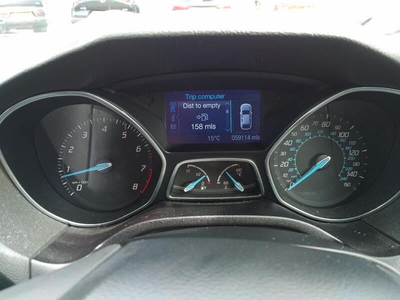 FORD FOCUS 1.6 Titanium 2011