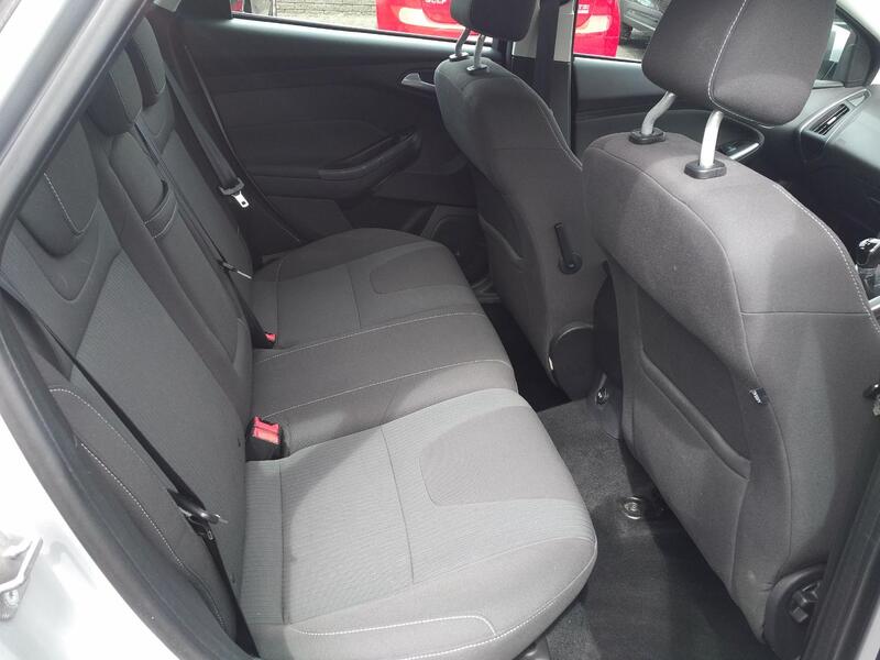 FORD FOCUS 1.6 Titanium 2011