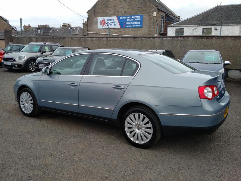 VOLKSWAGEN PASSAT 2.0 TDI BlueMotion Tech Highline 2010