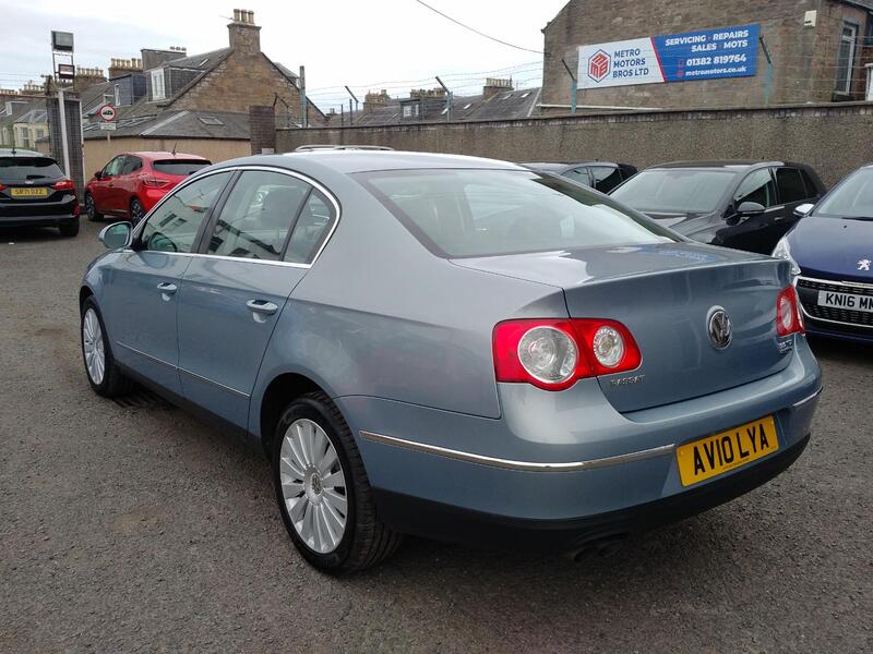 VOLKSWAGEN PASSAT 2.0 TDI BlueMotion Tech Highline 2010