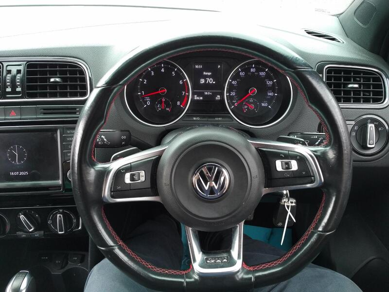 VOLKSWAGEN POLO 1.8 TSI BlueMotion Tech GTI 2015