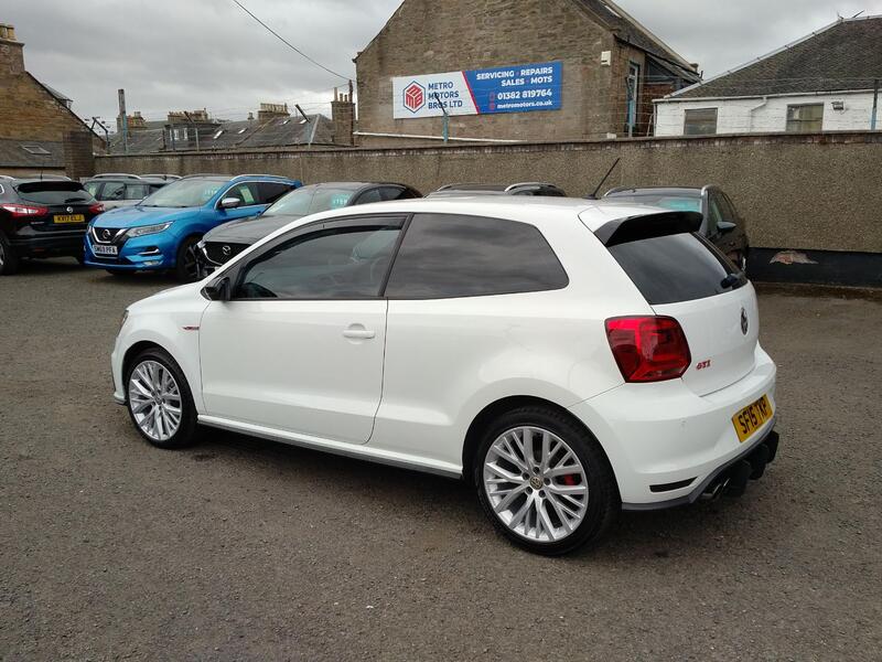 VOLKSWAGEN POLO 1.8 TSI BlueMotion Tech GTI 2015