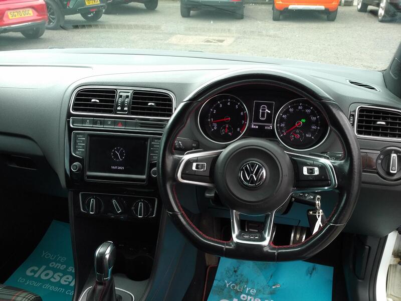 VOLKSWAGEN POLO 1.8 TSI BlueMotion Tech GTI 2015