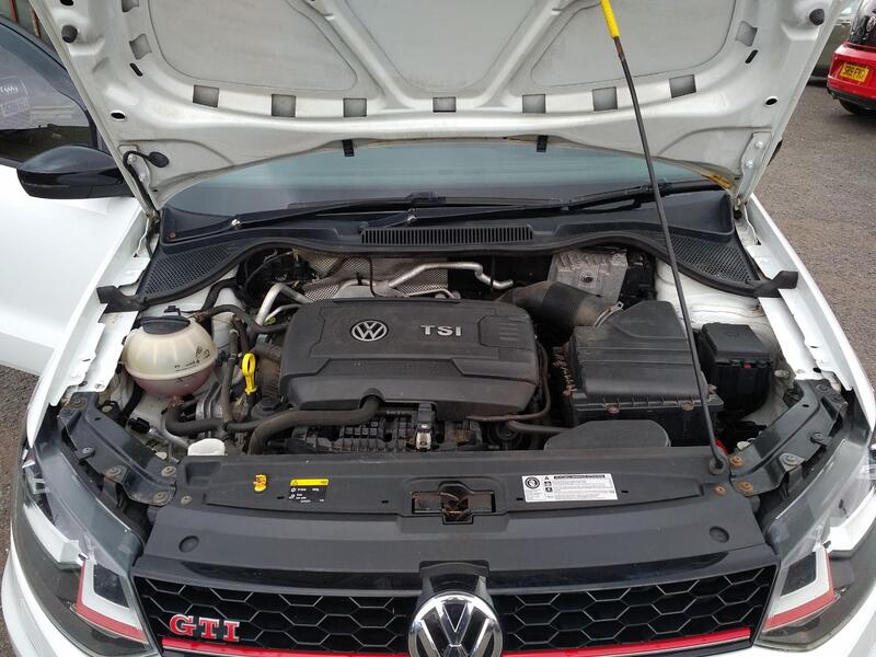 VOLKSWAGEN POLO 1.8 TSI BlueMotion Tech GTI 2015