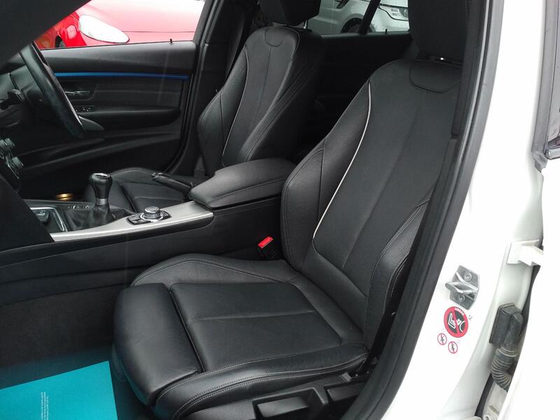 BMW 3 SERIES 2.0 320d xDrive M Sport Touring 2016