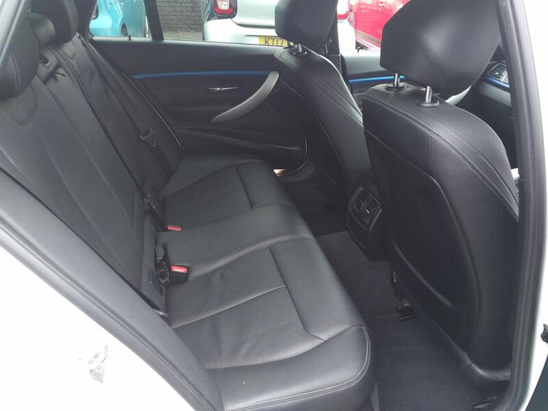 BMW 3 SERIES 2.0 320d xDrive M Sport Touring 2016