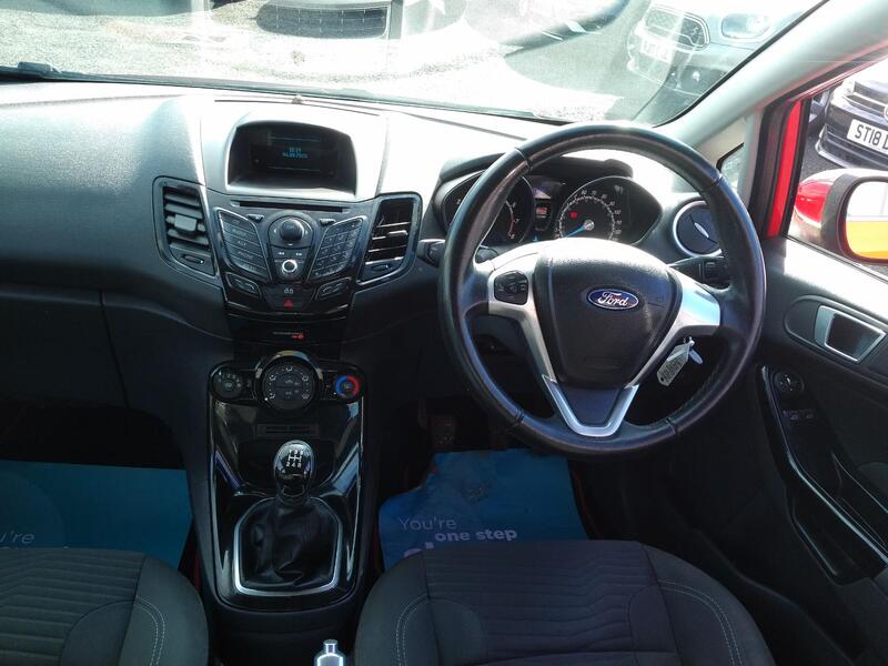 FORD FIESTA 1.3 Zetec 2013