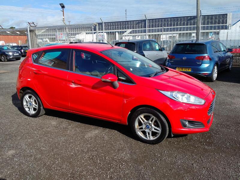 FORD FIESTA 1.3 Zetec 2013