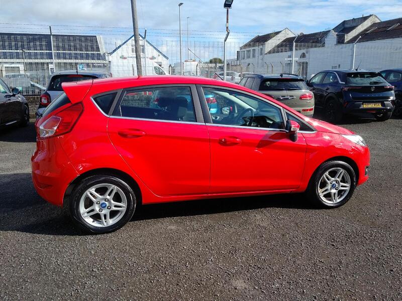 FORD FIESTA 1.3 Zetec 2013